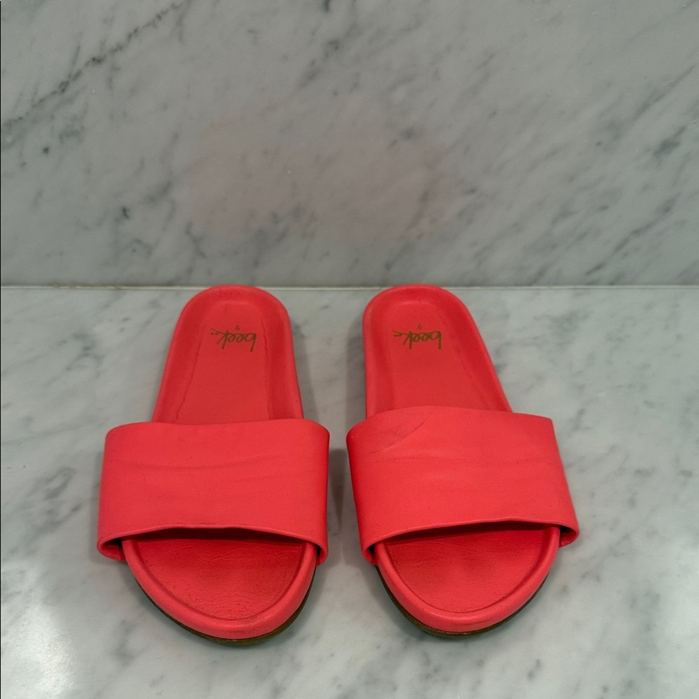 Beek Women's Pink Leather Slide Sandals